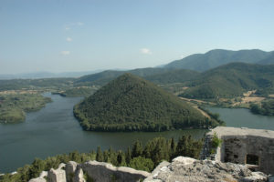 lago di piediluco umbria